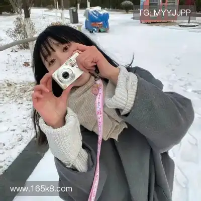 李美静